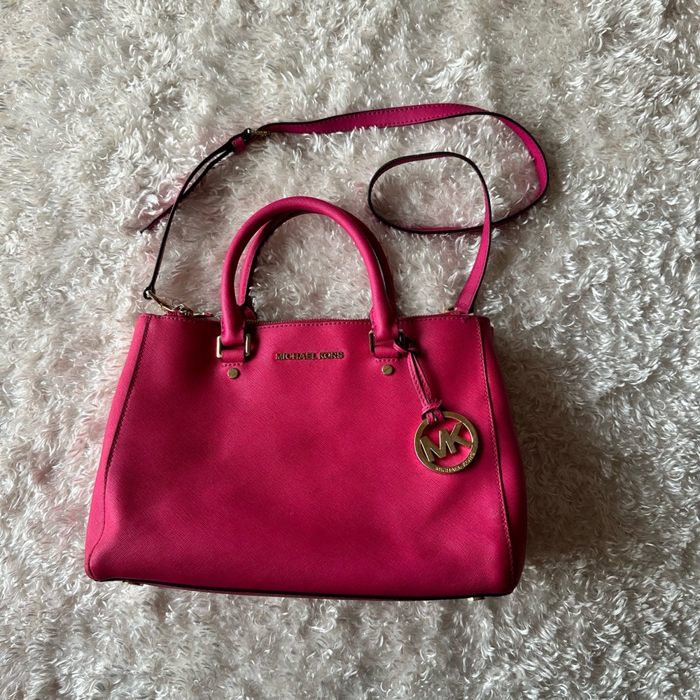 Michael Kors handbag and wallet